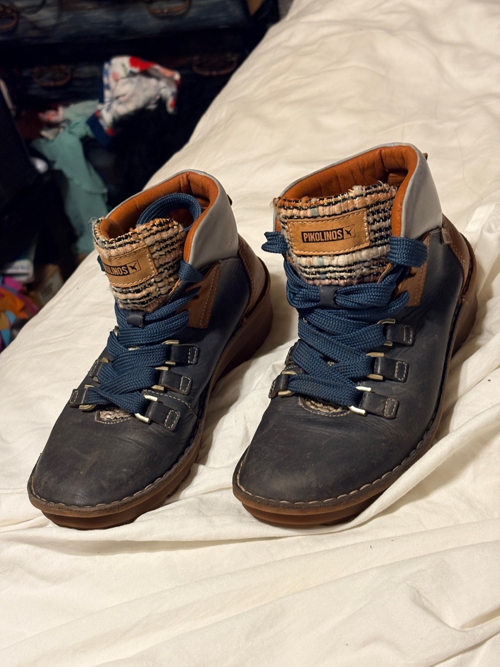 PIKOLINOS Navy and Brown Leather Chukka Boots